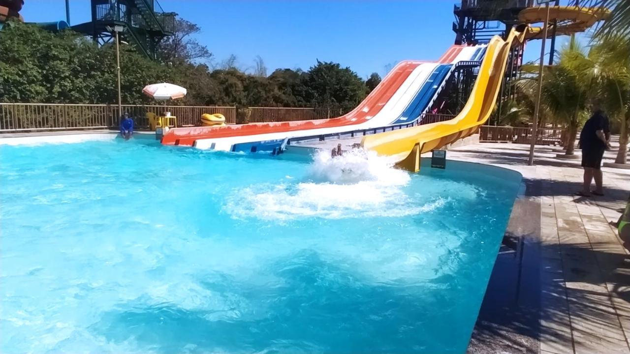 Spazzio Diroma Com Park Acqua E Splash Incluso Em Caldas Novas
