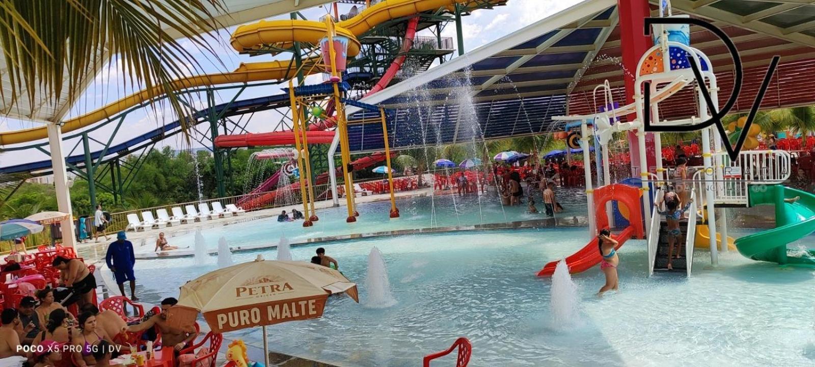 Spazzio Diroma Com Park Acqua E Splash Incluso Em
