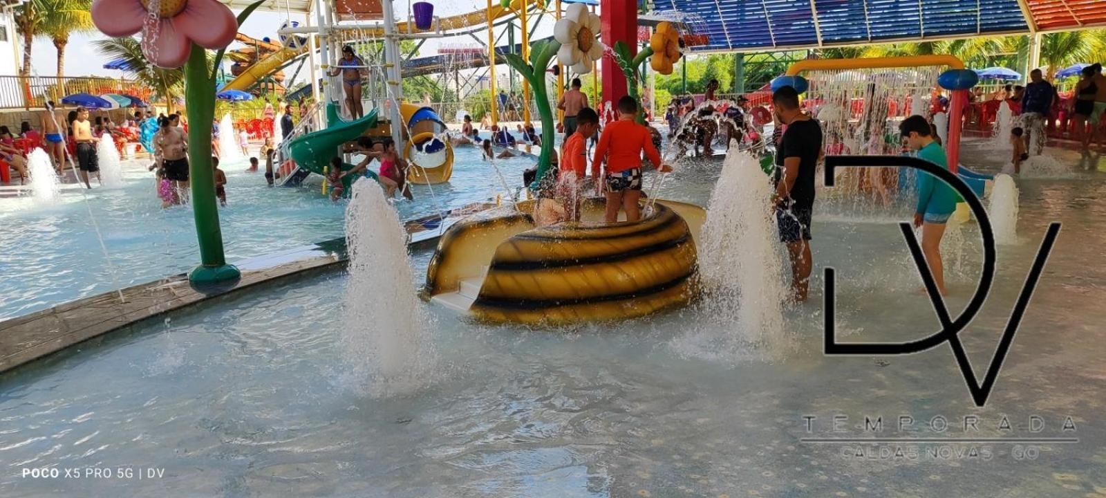 Spazzio Diroma Com Park Acqua E Splash Incluso Em Caldas Novas