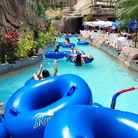 Spazzio Diroma Com Park Acqua E Splash Incluso Em Caldas Novas Exterior photo