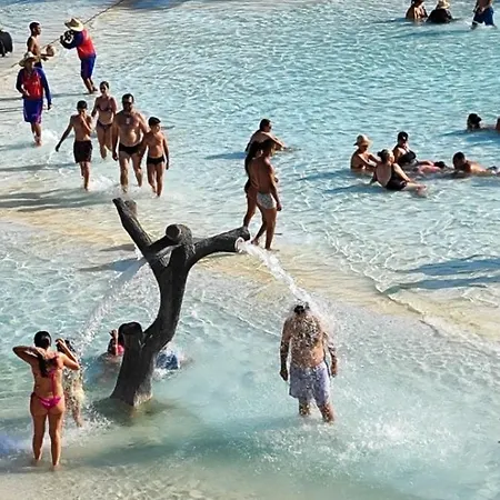 Spazzio Diroma Com Park Acqua E Splash Incluso Em Caldas Novas Exterior photo