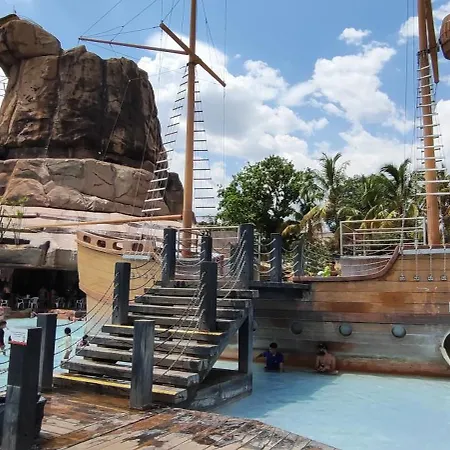 Spazzio Diroma Com Park Acqua E Splash Incluso Em Caldas Novas Exterior photo
