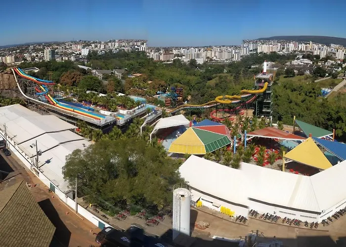 Spazzio Diroma Com Park Acqua E Splash Incluso Em Caldas Novas