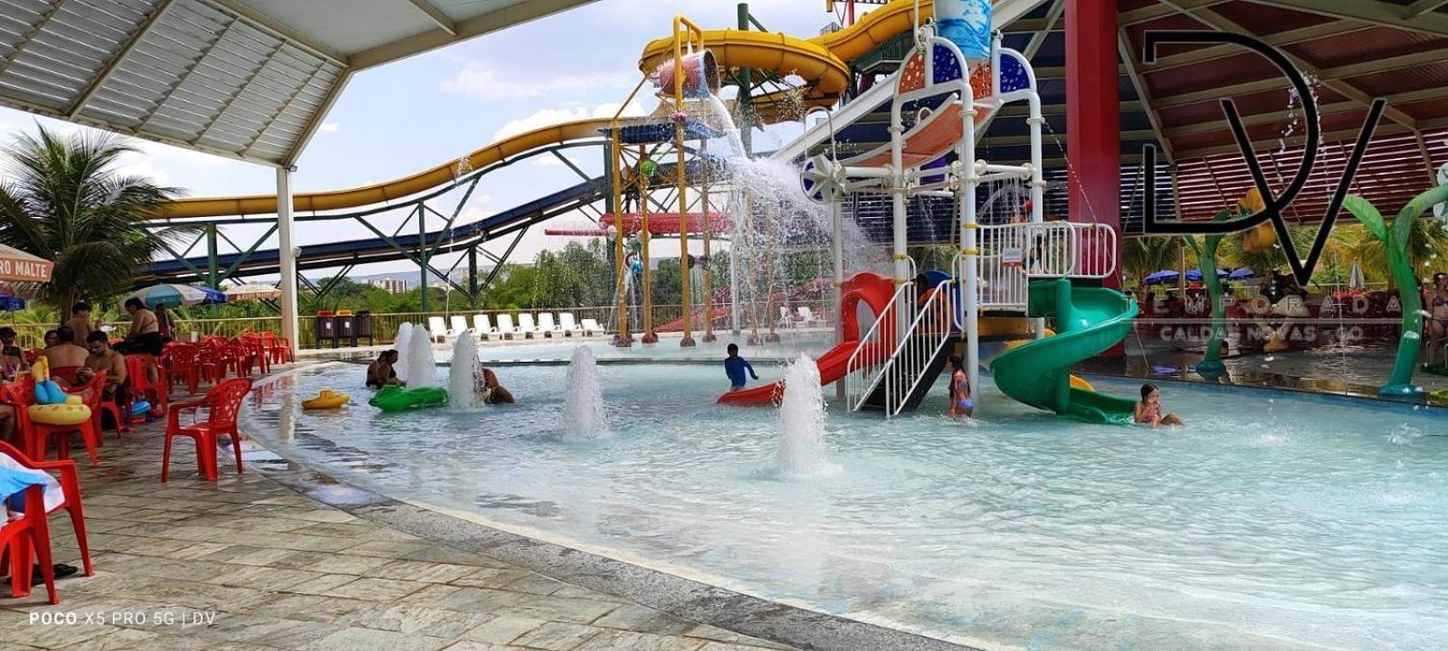 Apartment Spazzio Diroma Com Park Acqua E Splash Incluso Em